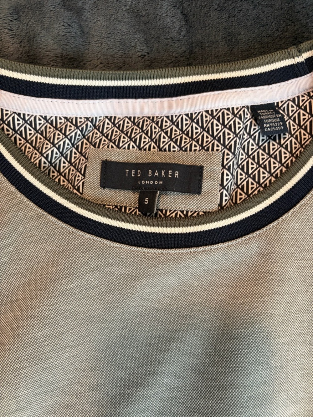 Ted Baker Grey Short Sleeve Crewneck Shirt - Picture 2 of 2